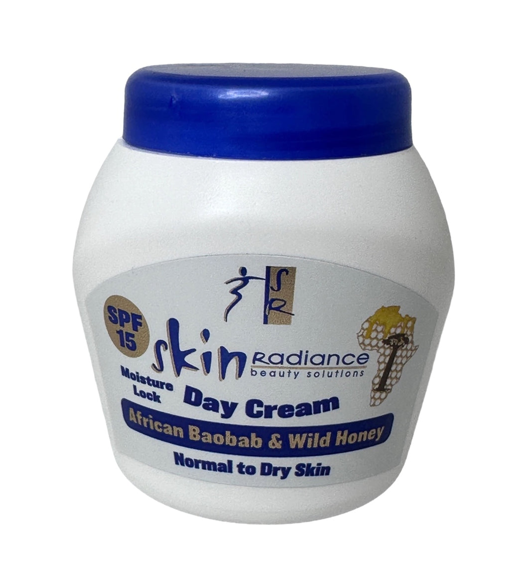 Skin Radiance Moisture Lock SPF15 Day Cream 80ml